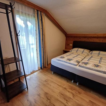 Landhaus Eberler Майрхофен Экстерьер фото