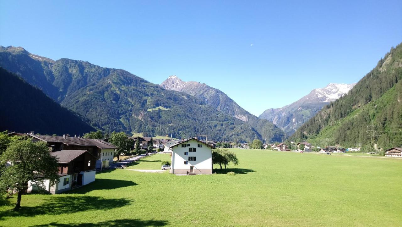 Landhaus Eberler Майрхофен Экстерьер фото