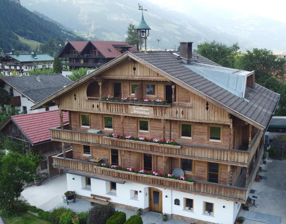 Landhaus Eberler Майрхофен Экстерьер фото