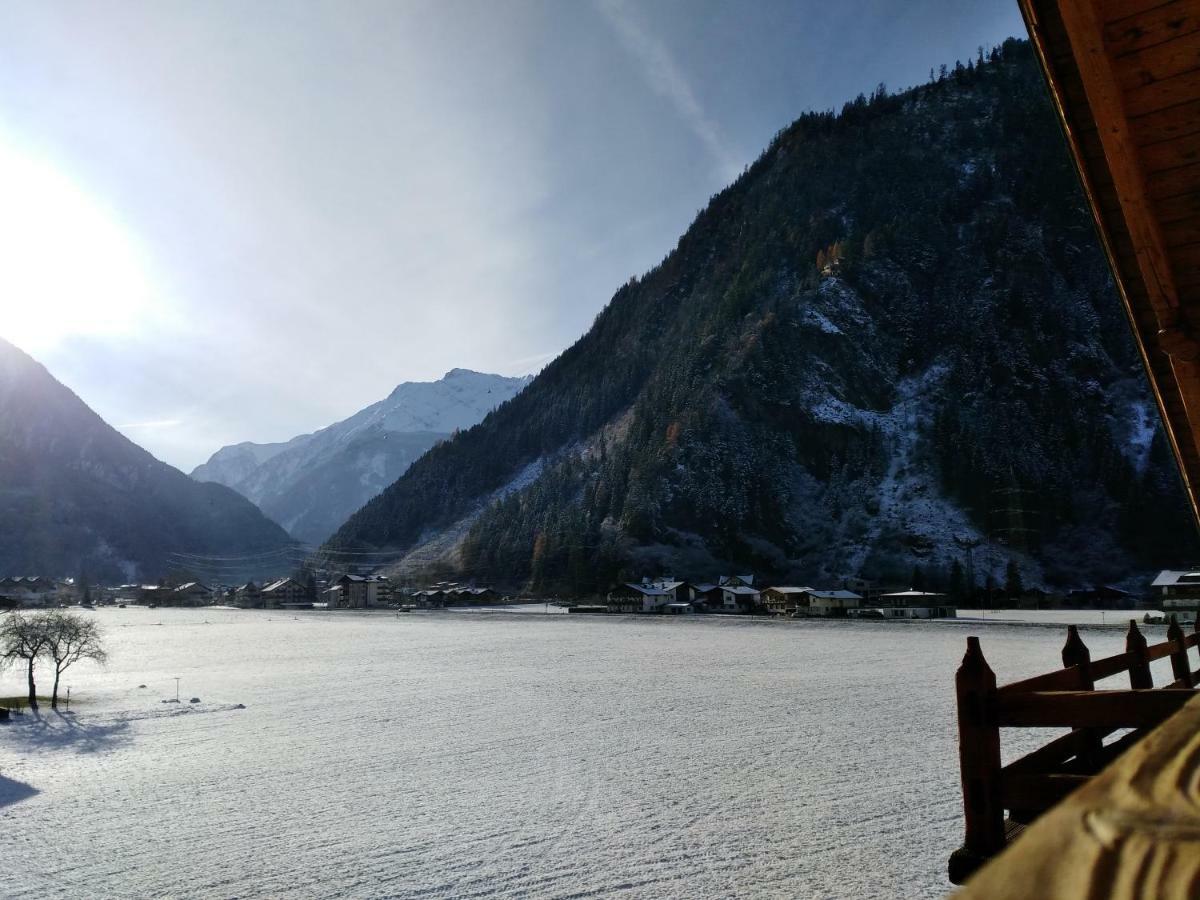Landhaus Eberler Майрхофен Экстерьер фото